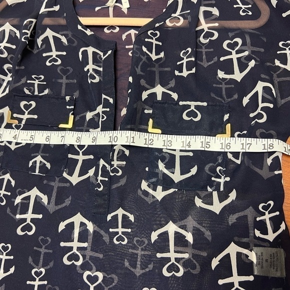 Live 4 Truth Nautical Anchor Navy And White Semi Sheer Blouse Cover  Up Size Med - Picture 9 of 10